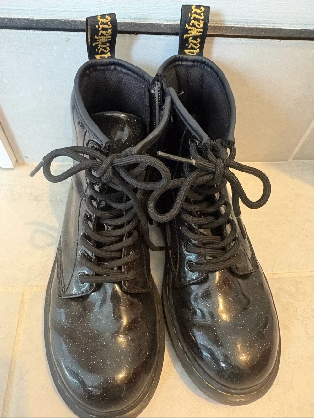 Dr Marten’s Glitter Boots Kids size 1